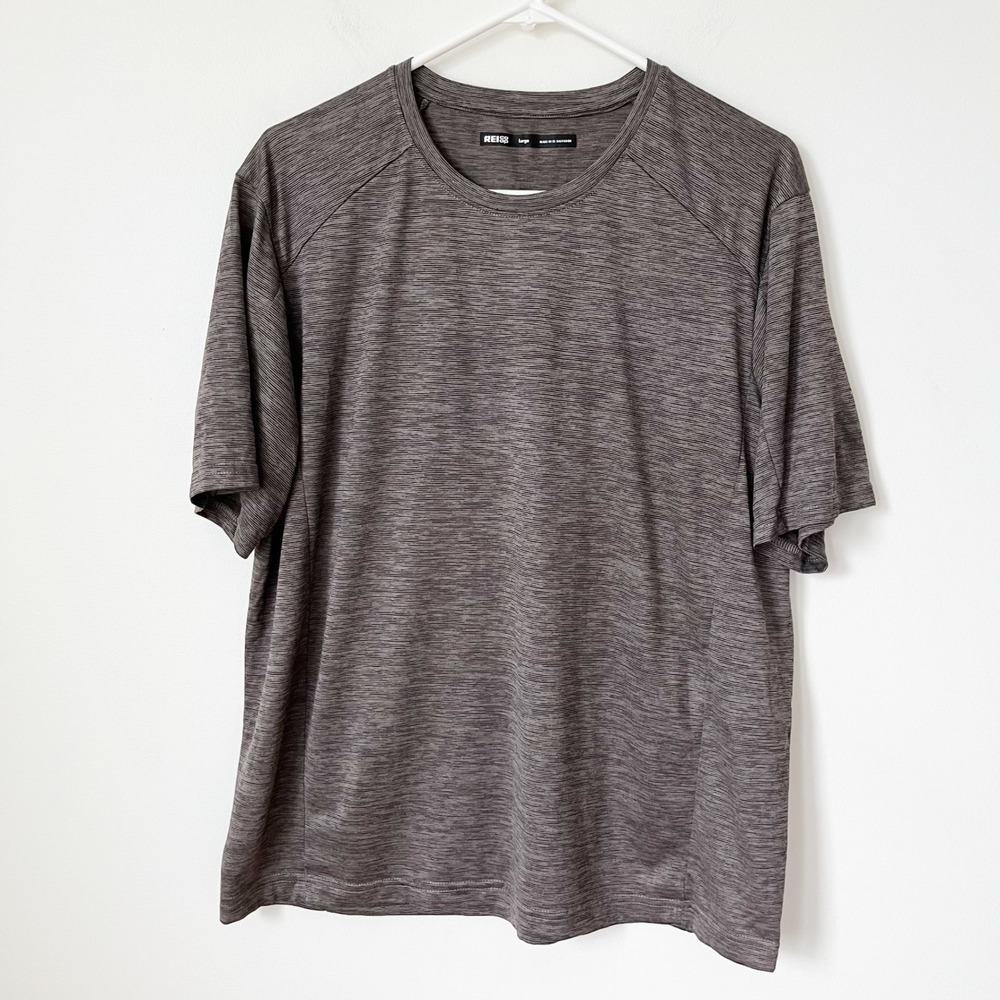 REI Co-op Mens Short Sleeve T-Shirt Taupe Large Outdoor Hiking Camping Athletic